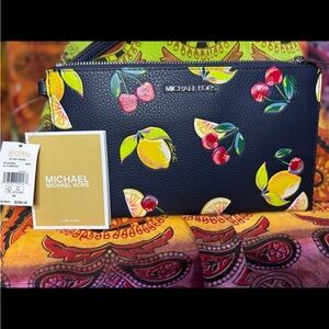 **Michael Kors Jet Set Travel Large Top Zip Wristlet Clutch Navy Fruit Handbag**